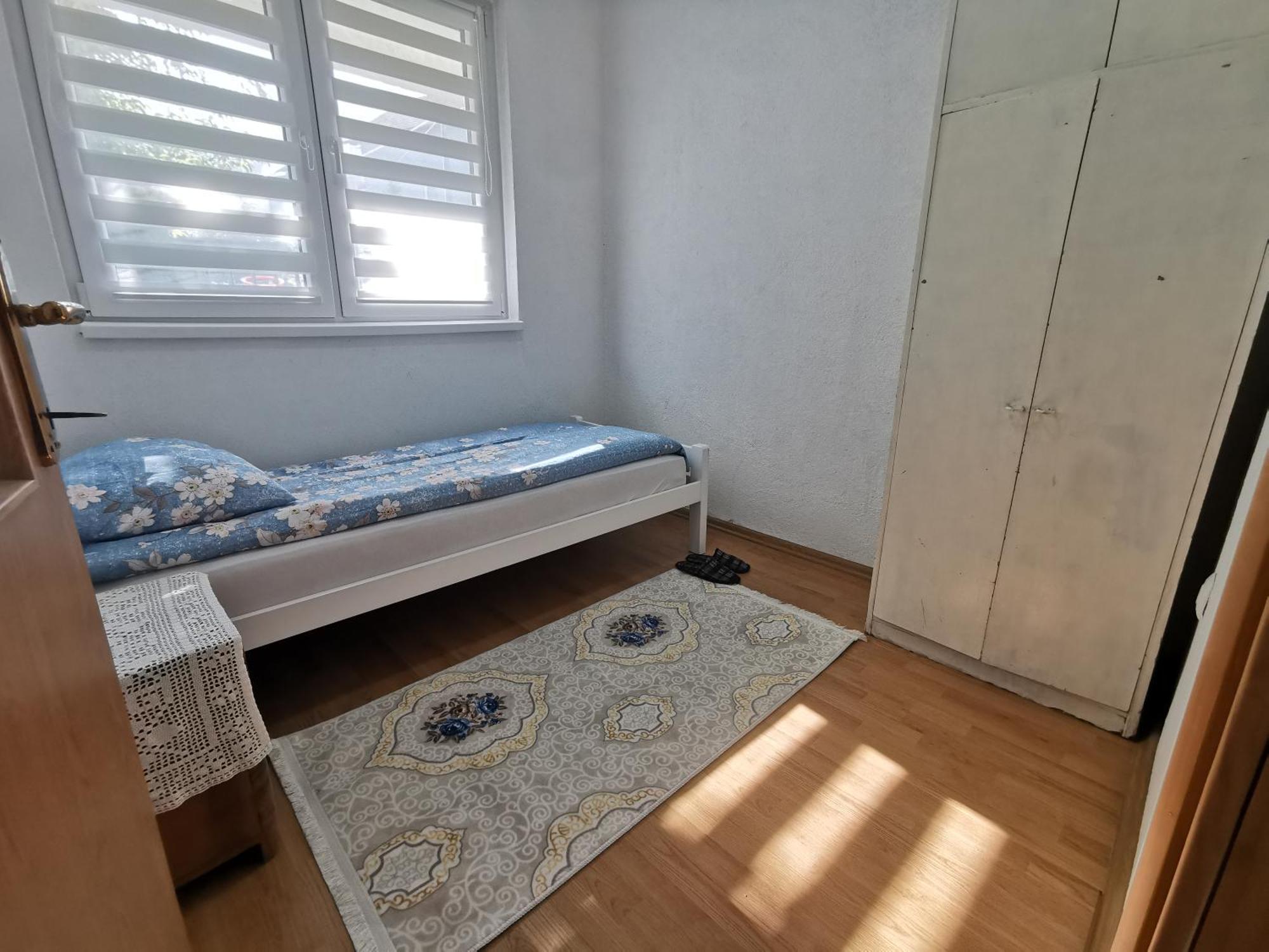 Rest & Recharge 4Bdr Apt- Free Parking, Ac & Garden SJJ Extérieur photo